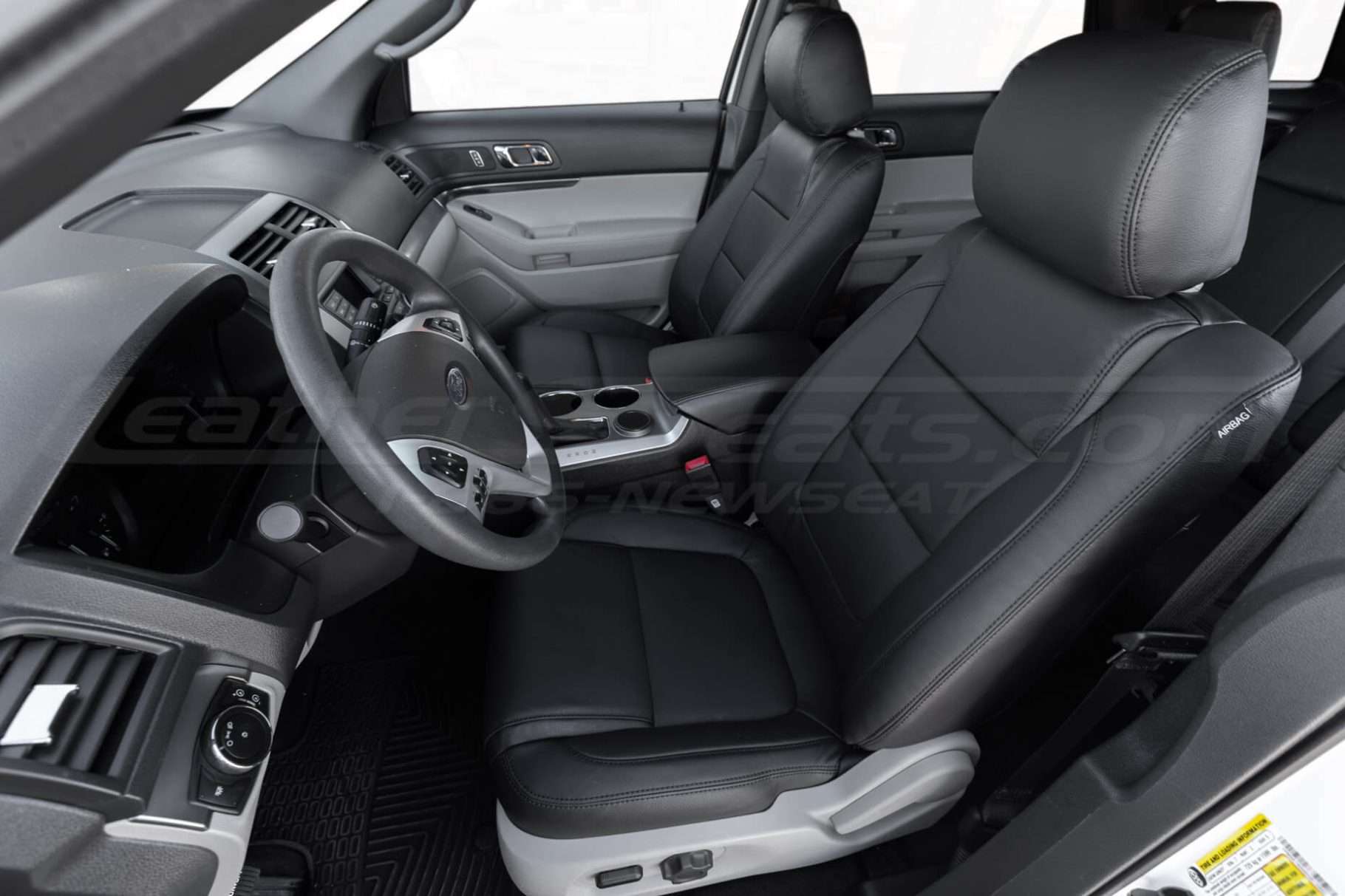 2013 Ford Explorer 3 Row with installed Black leather seats