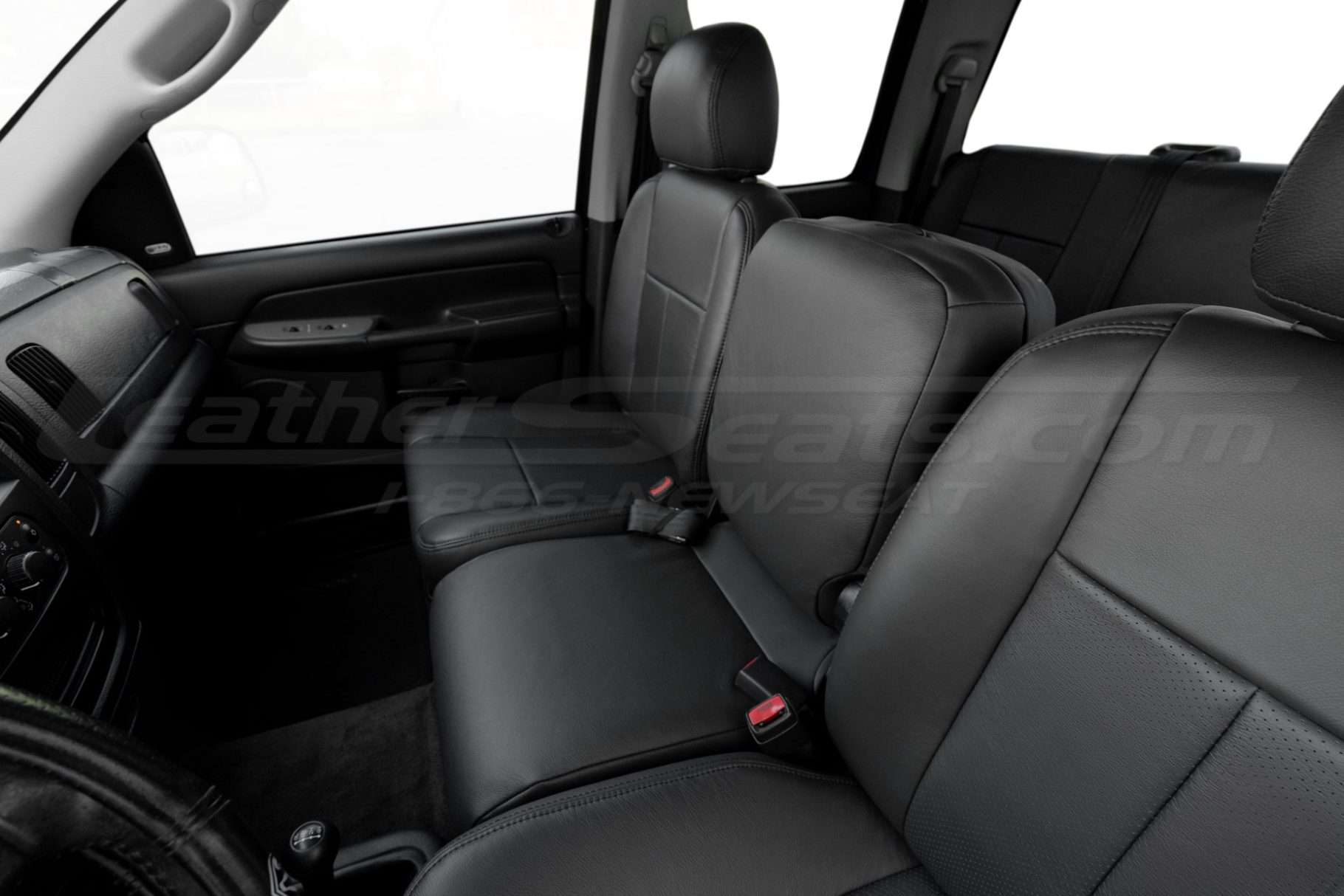 Dodge Ram 20% jump seat in seat position