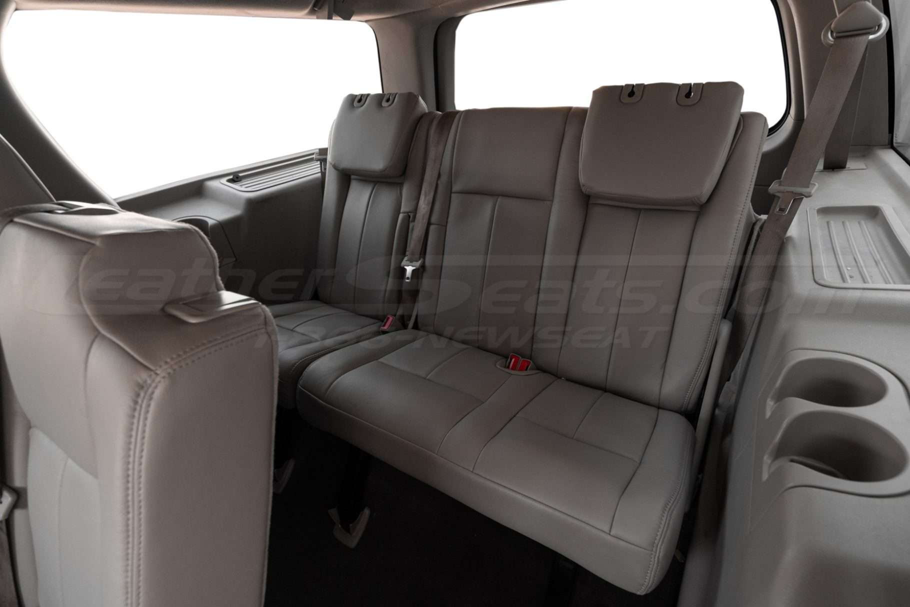 Headrest folding for third row Ford Expedition SUV