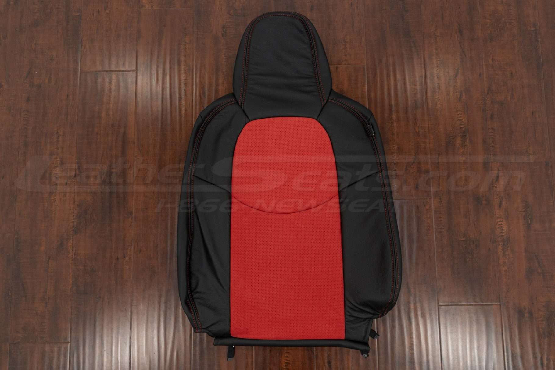 Two-tone leather backrest upholstery for 2009-2015 Mazda Miata