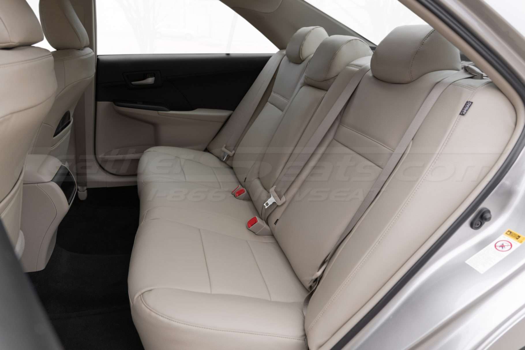 Toyota Camry rear leather seats in Ivory - PDriver side