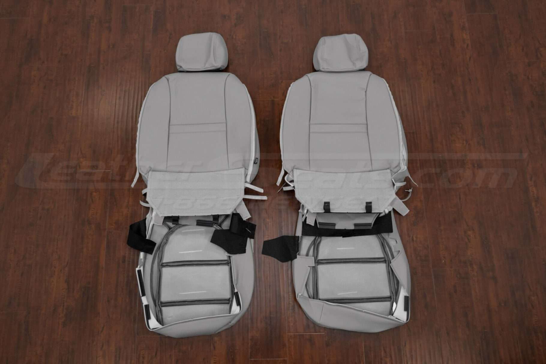 Front seat GMC Acadia leather upholstery flipped