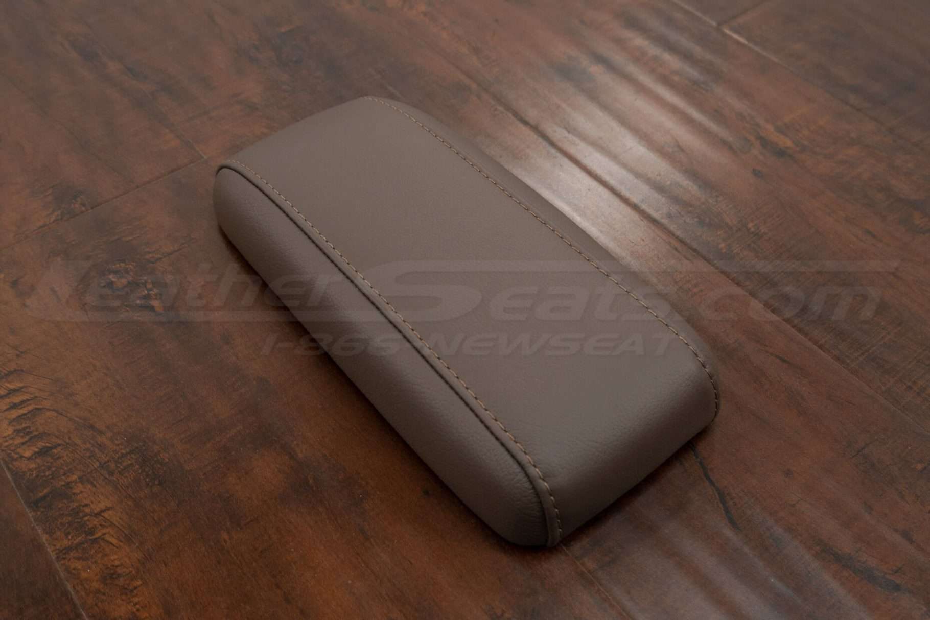 Flat side view of Toyota 4Runner leather console lid cover