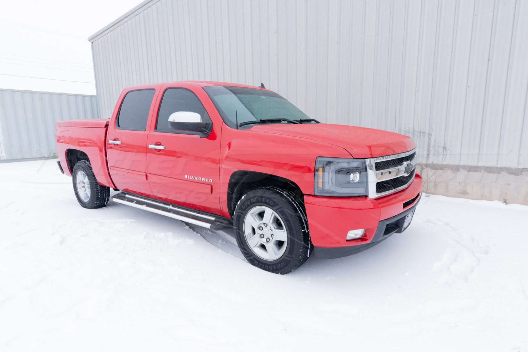 2011 Chevrolet Silverado Crew Cab 1500 - Red exterior