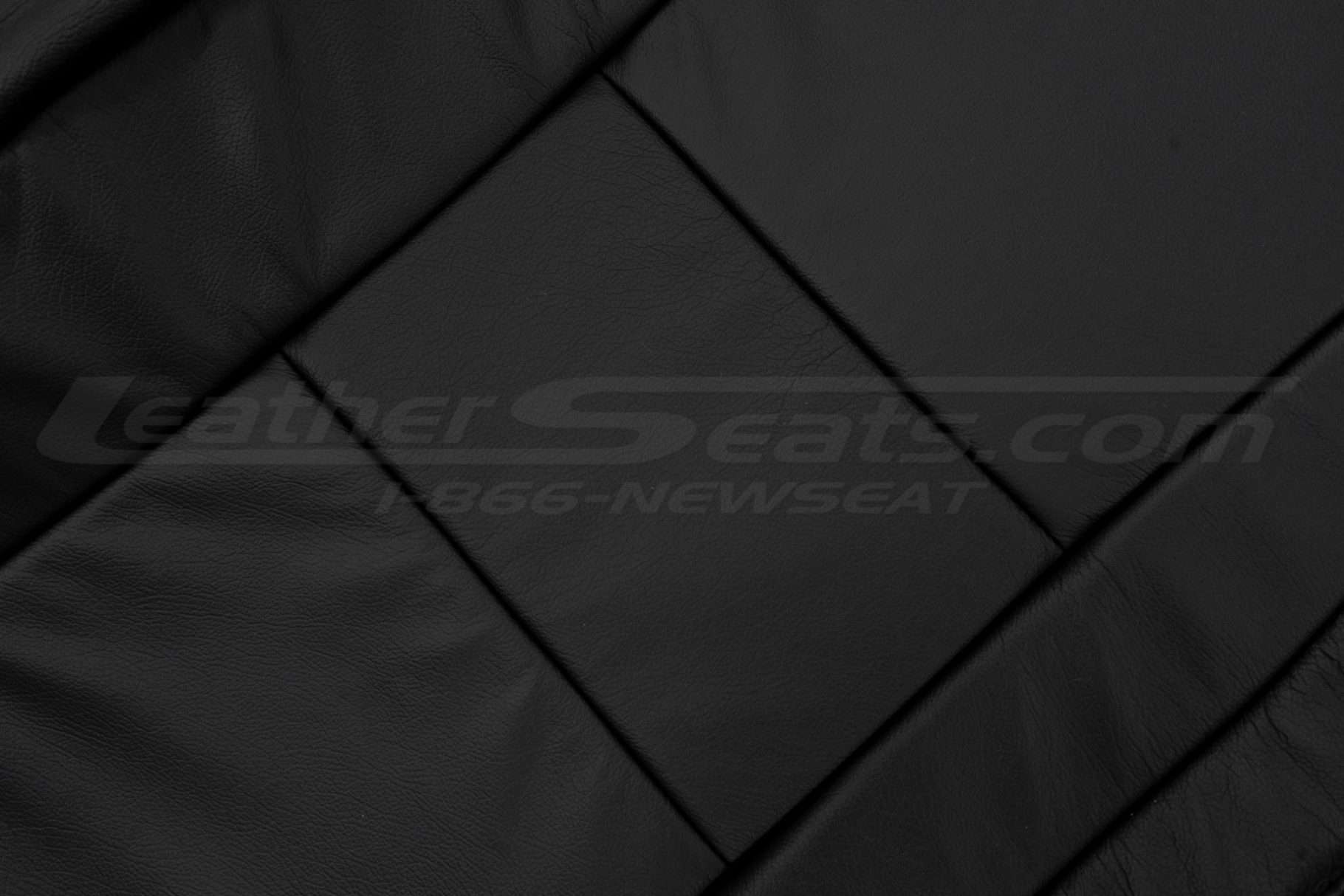 Nissan Armada leather backrest black leather texture