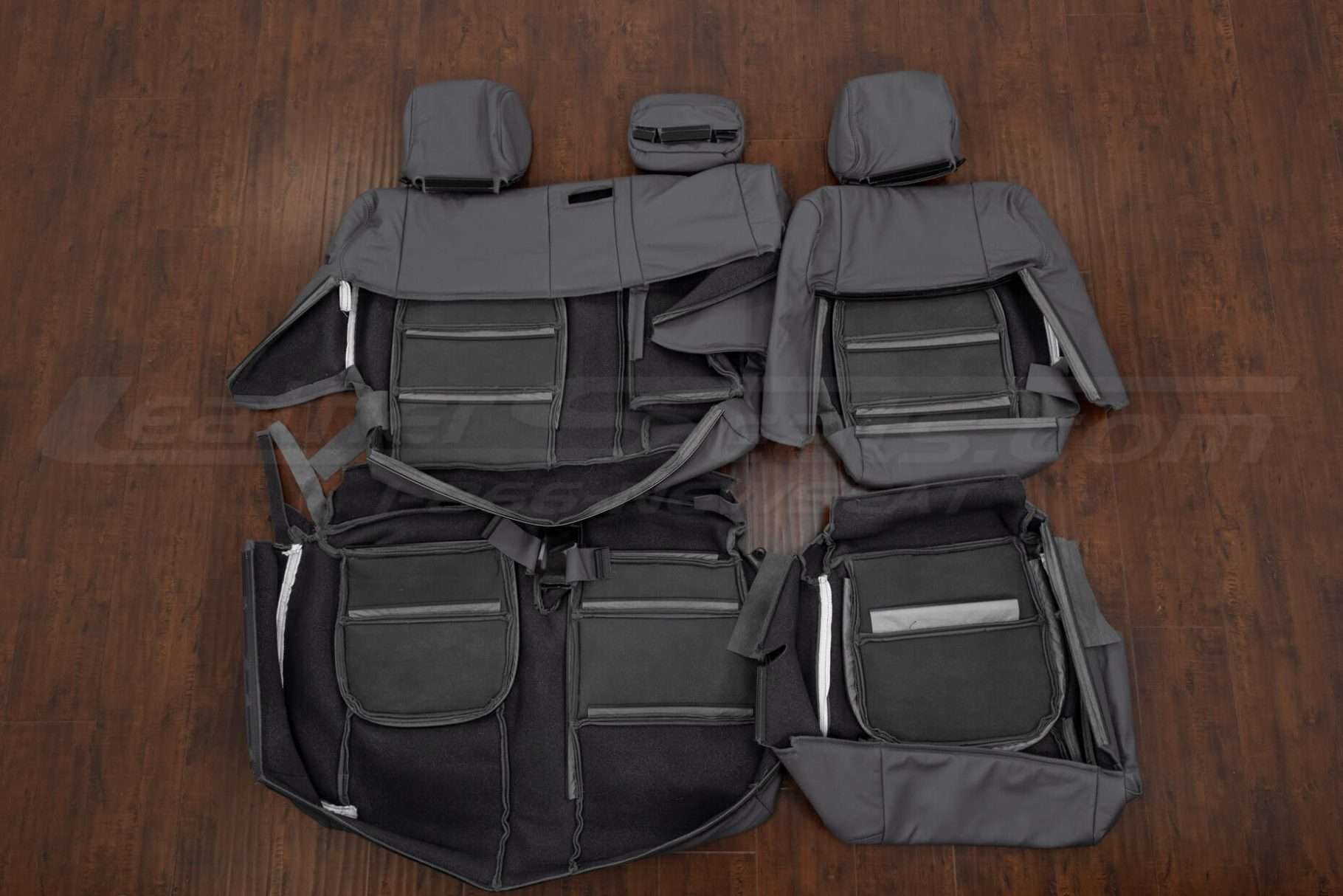 Aftermarket lexus lx470 middle row leather seat kit flipped