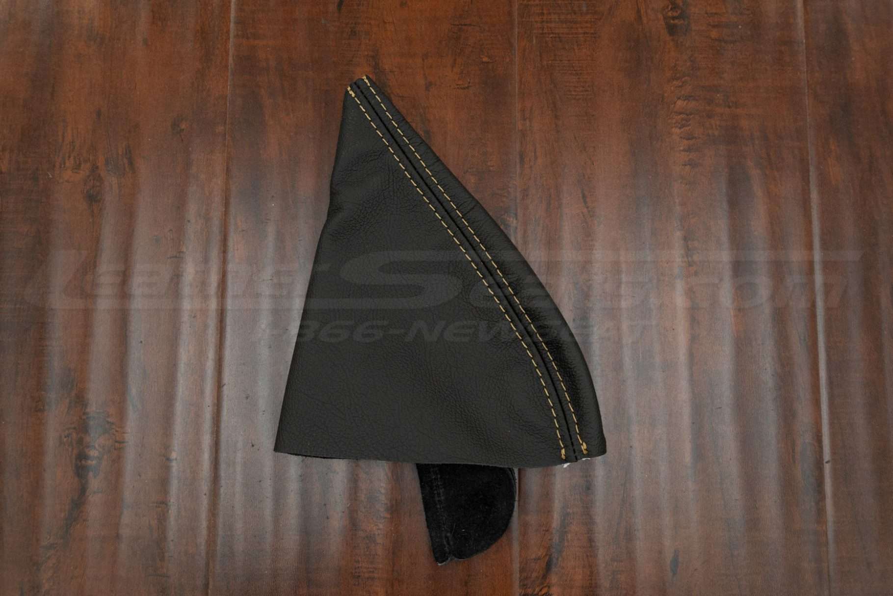 Alternative view of leather e-brake upholstery