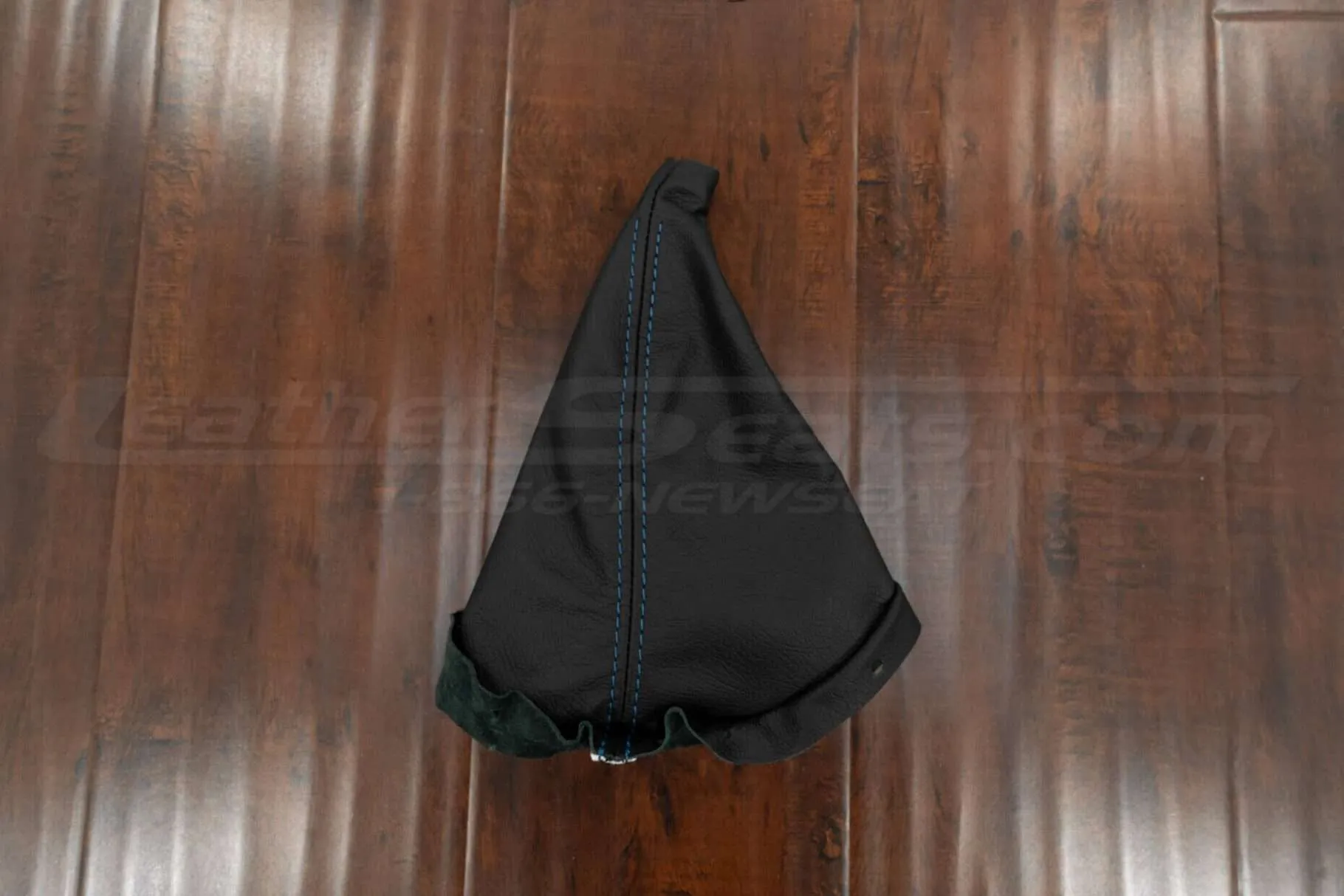Black leather shift boot with cobalt blue stitching for ford mustang