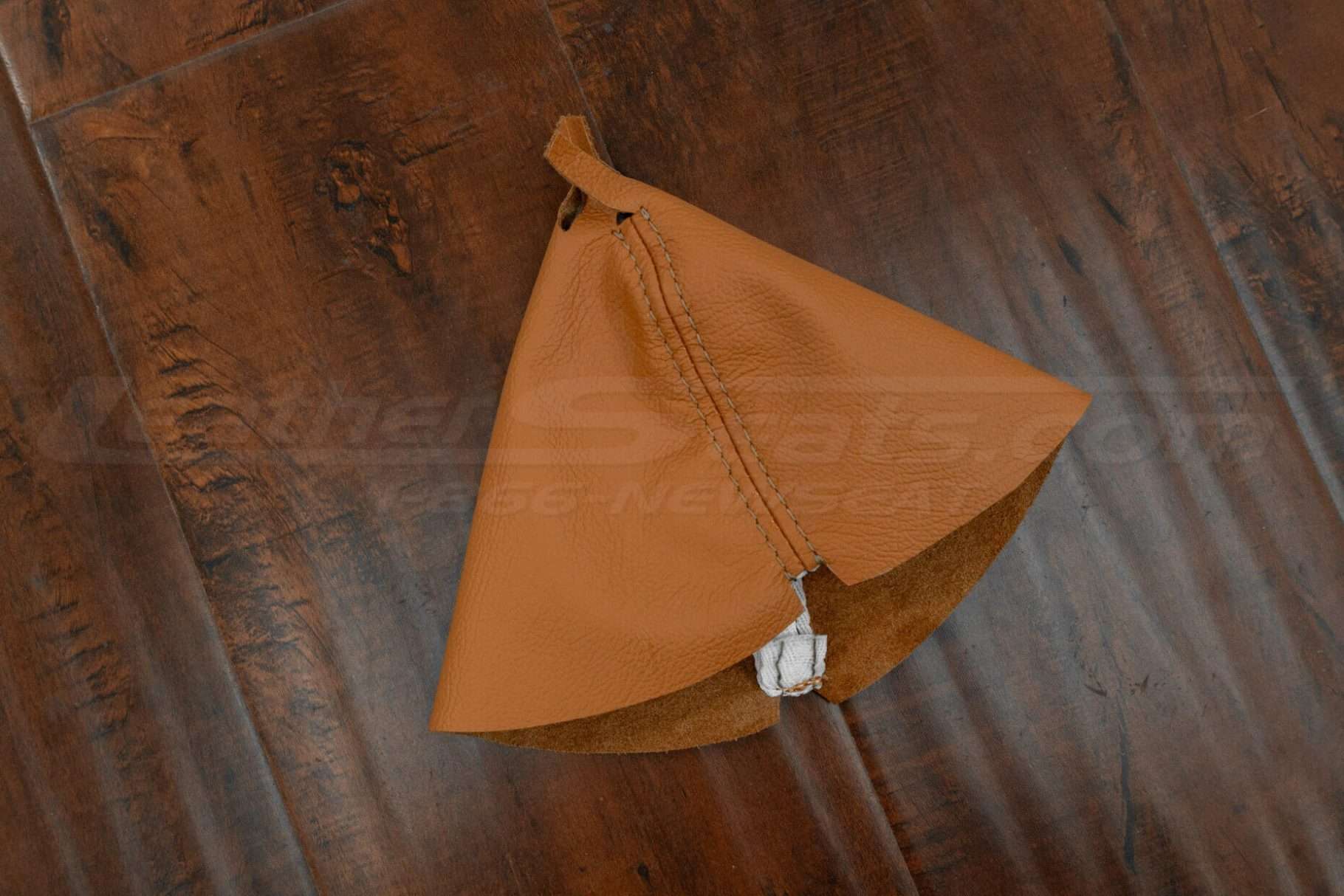 Nissan 350z Premium leather shift boot upholstery