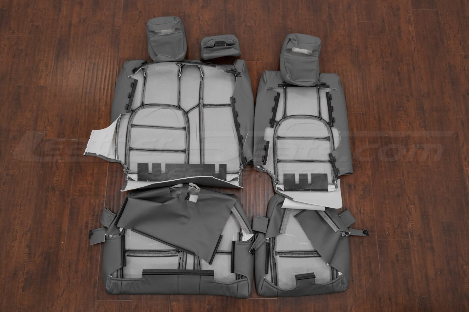 Third row honda pilot ex leather covers flipped