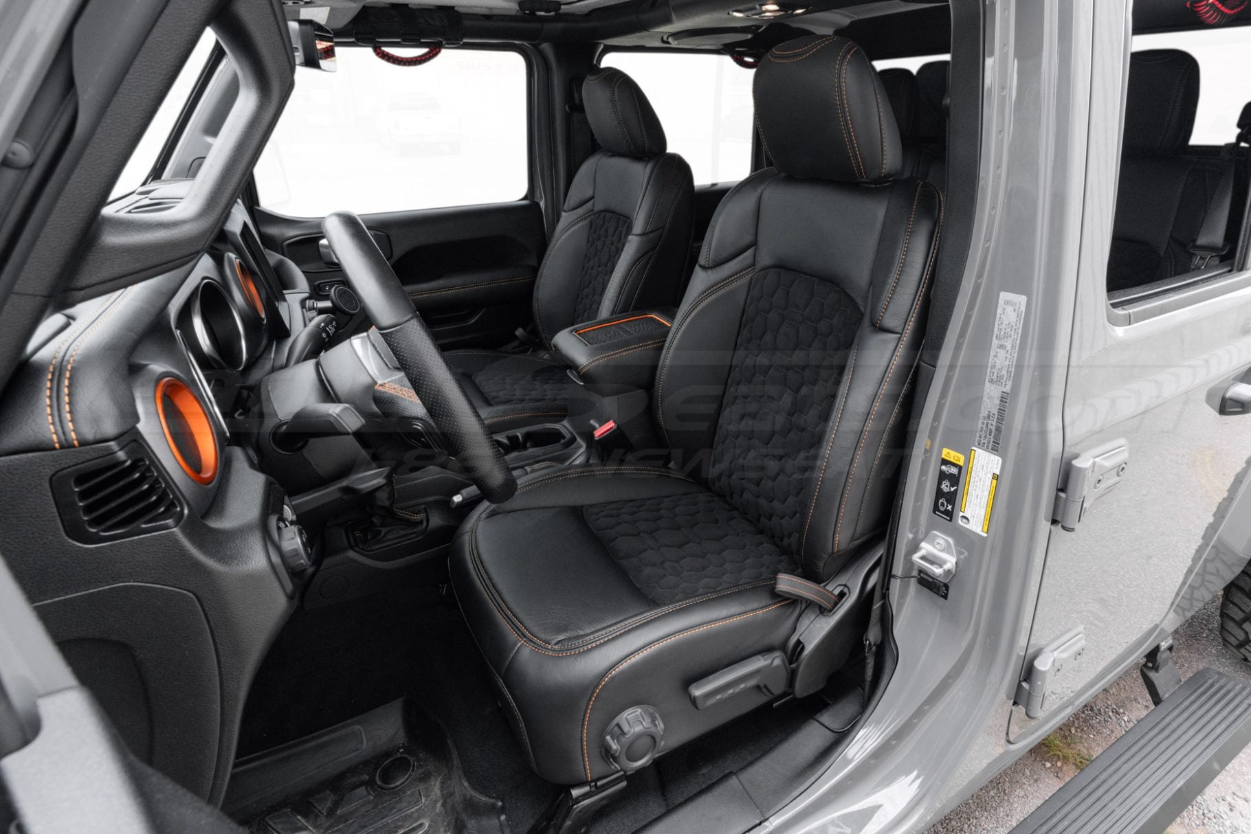 2020-2025 Jeep Gladiator/Wrangler Aftermarket leather seat interior kit - Black/Black Quilted Alcantara - Front seats installed