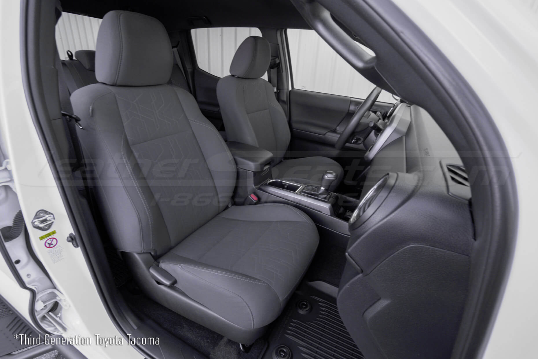 2015-2013 Toyota Tacoma 3rd Generation with cloth seats