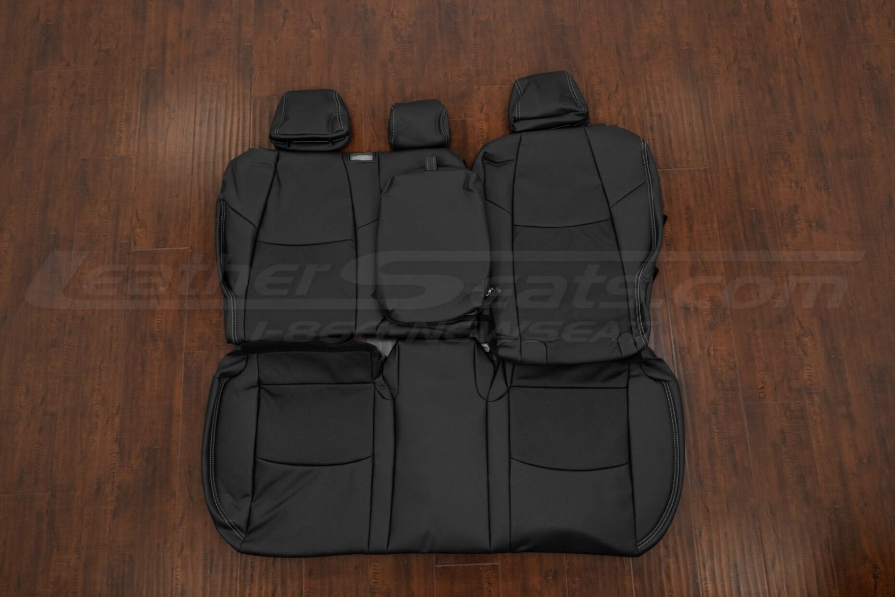 Rear seat uphosltery with armrest in black for toyota RAV4