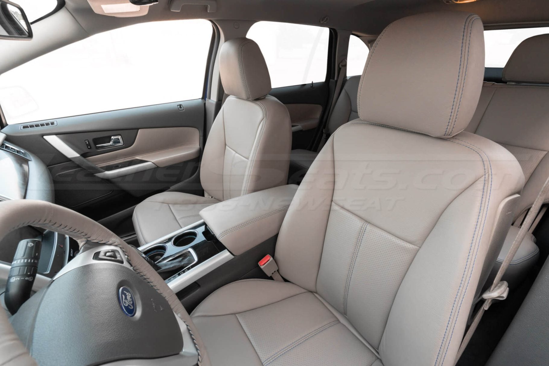 Front backrest & Headrest of aftermarket leather in ford edge