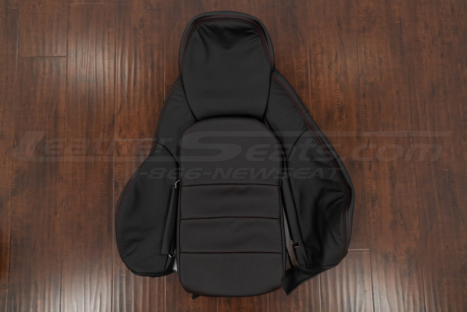 C6Corvette leather backrest upholstery in two-tone