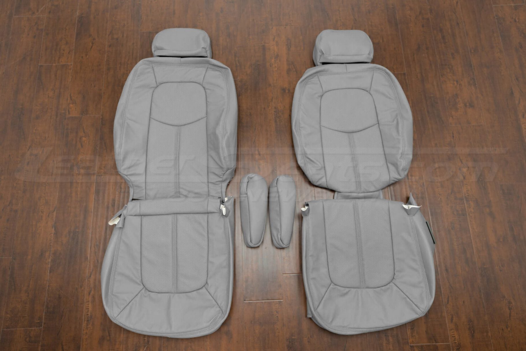 2006-2011 Chevrolet HHR Custom front seat leather upholstery - Ash