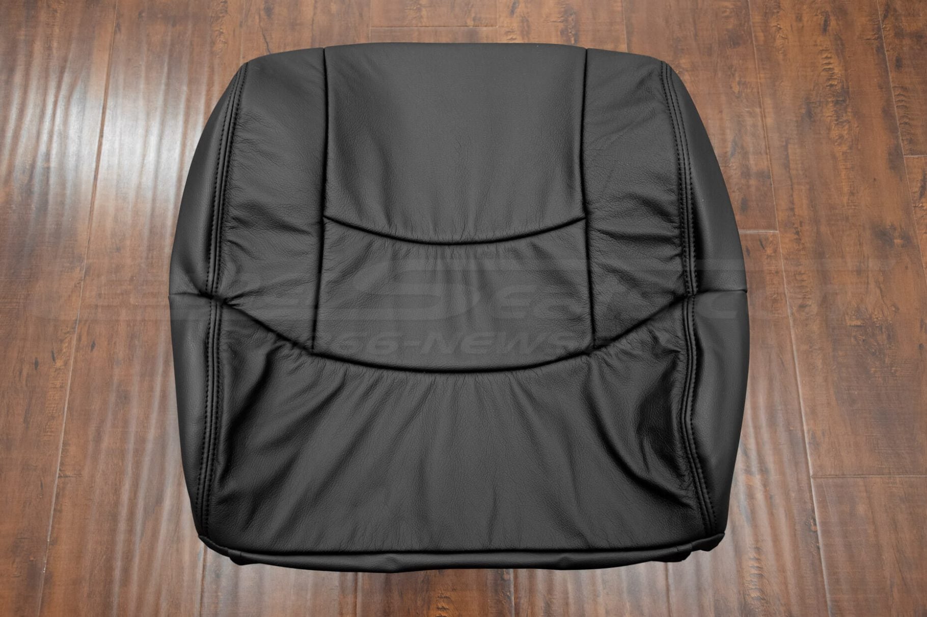 Black leather backrest upholstery for bucik lesabre