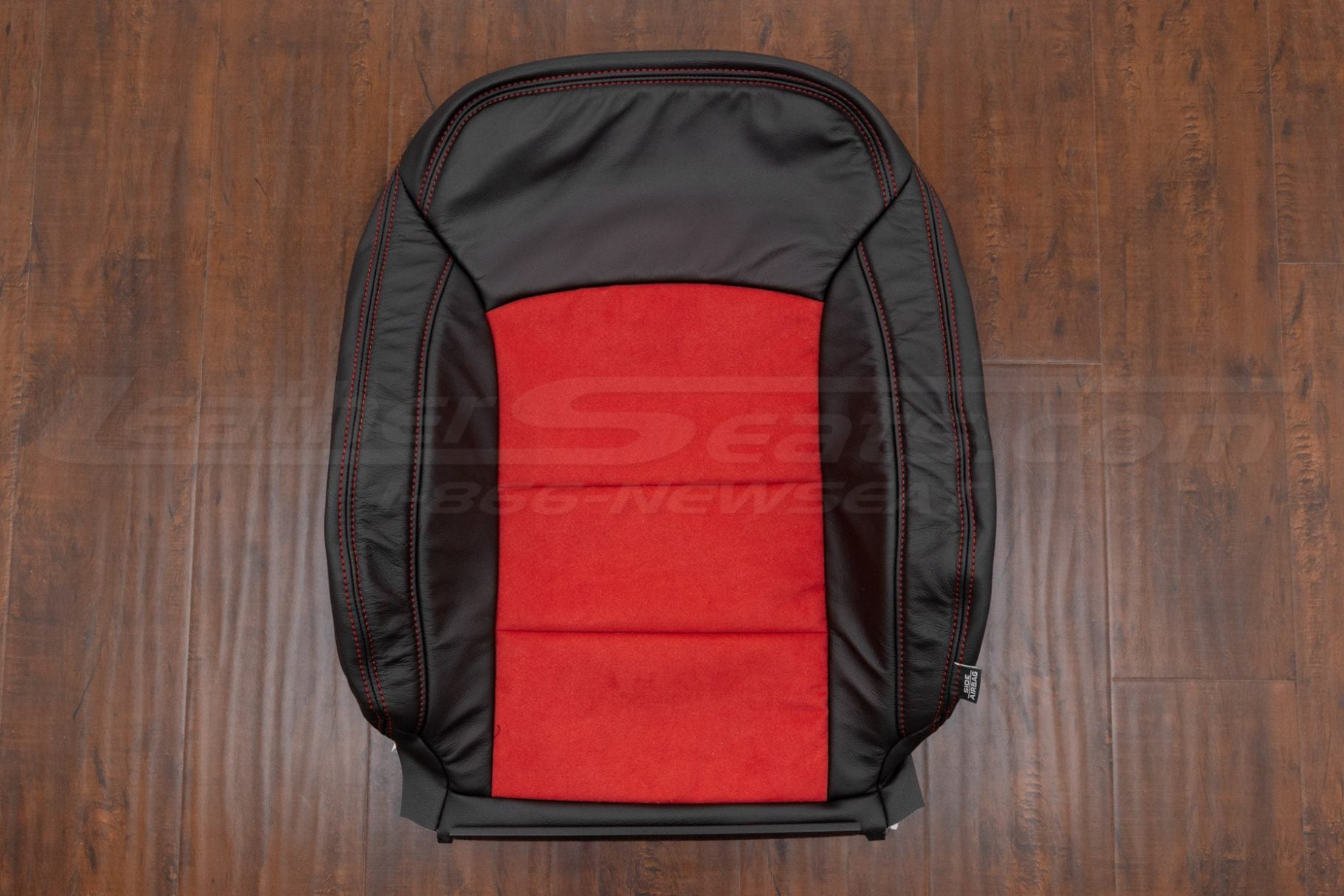 Chevrolet Cruze leather backrest upholstery in Black with Red suede