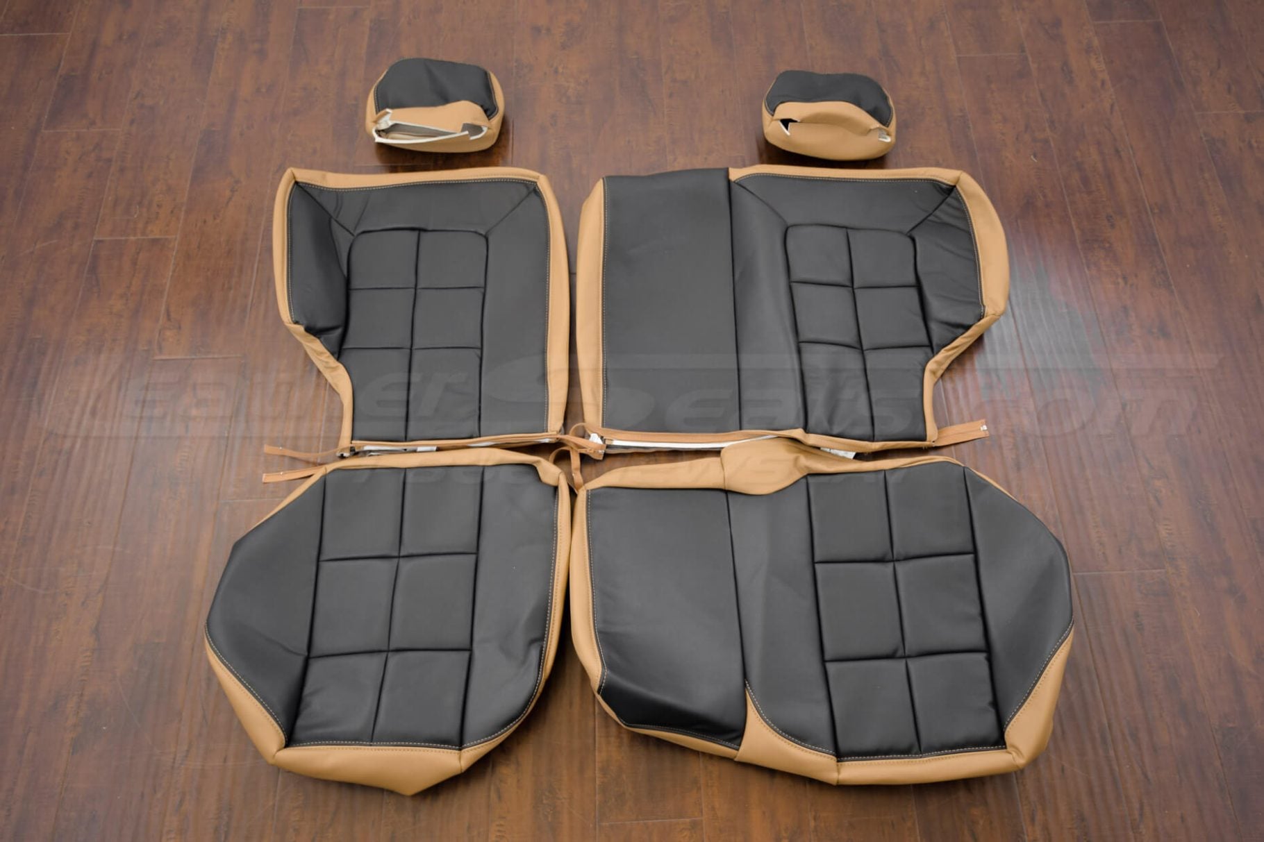 Jeep Grand Cherokee replacement leather seat covers - doeskin/black - rear seat upholstery