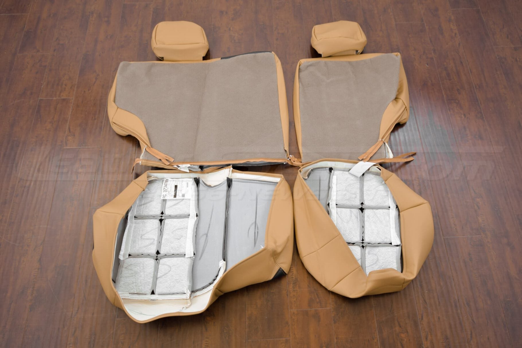Rear seat Grand Cherokee upholstery flipped