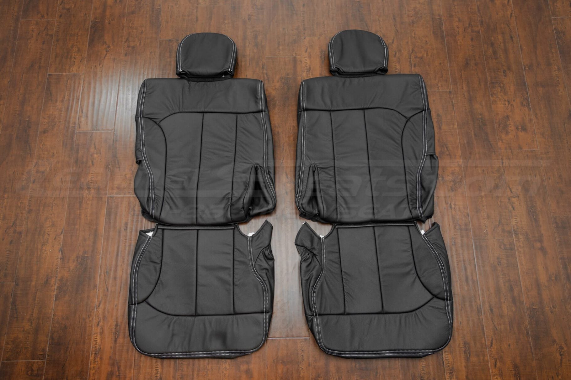1998-2005 Chevy Blazer S-10 aftermarket black leatherr seat covers - front seat upholstery