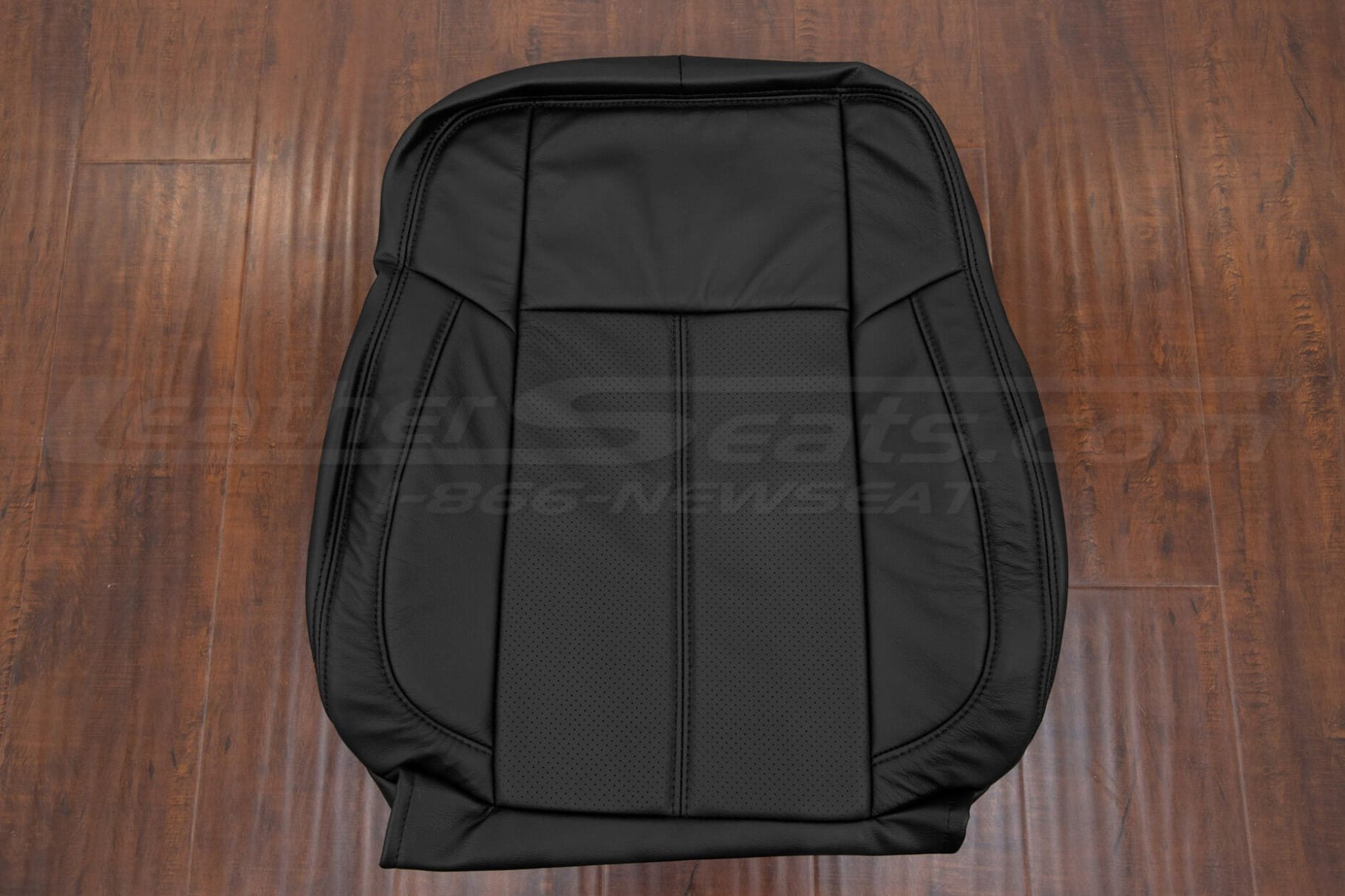 Black leather H3T Backrest upholstery with perforation