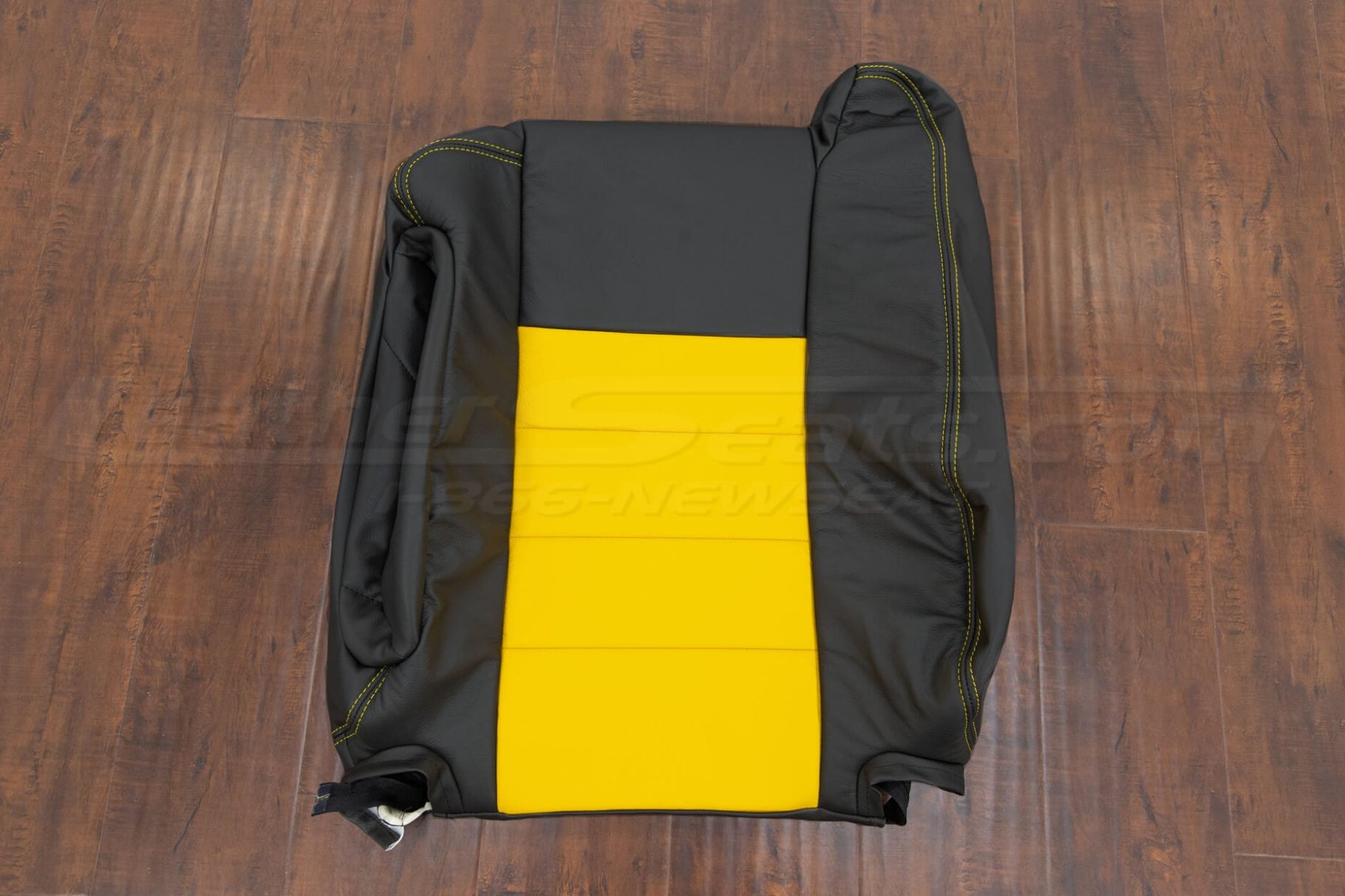 Hummer H2 Leather two-tone backrest upholstery