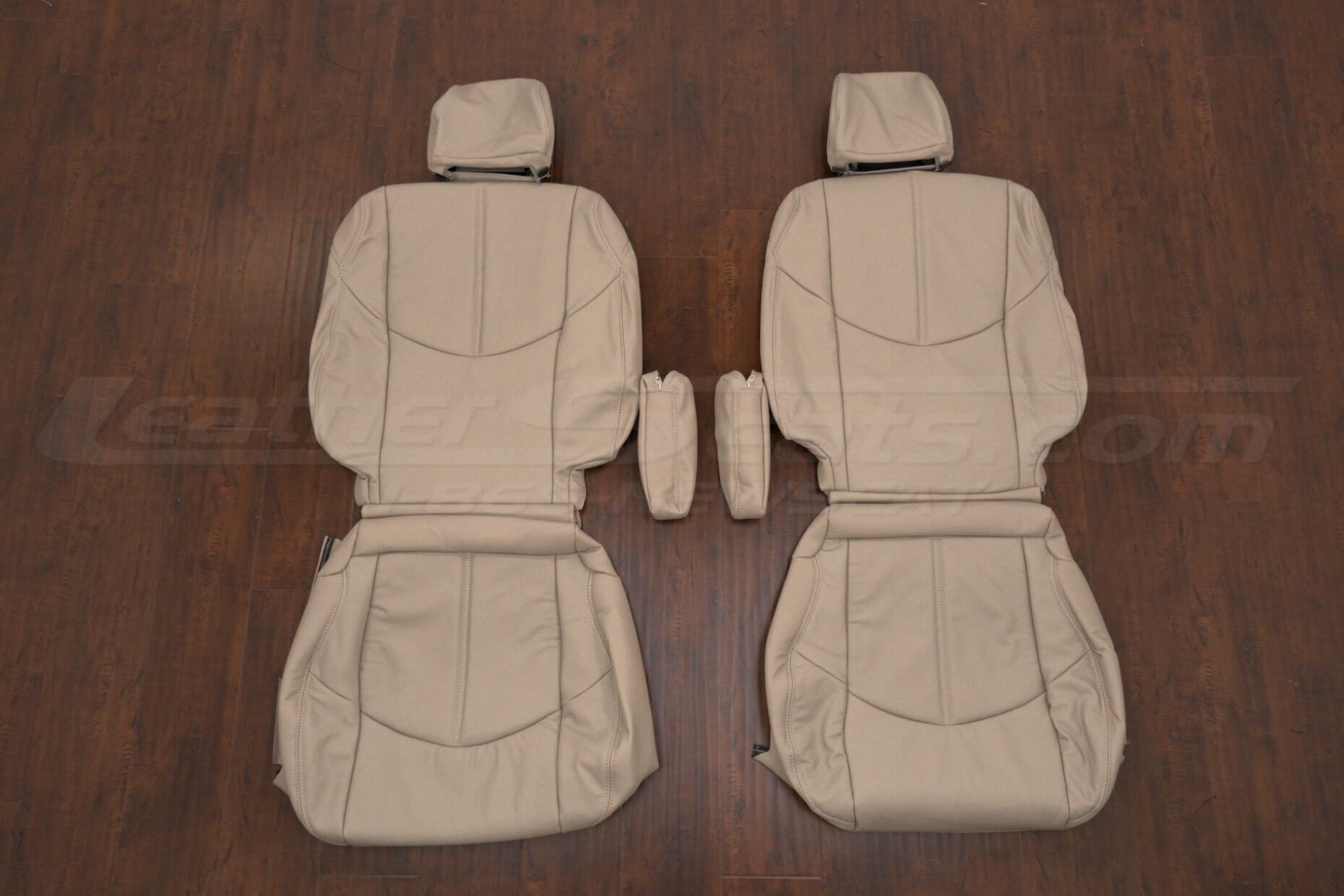 2001-2003 Lexus RX300 Ivory leather seat covers - front seat upholstery with armrest