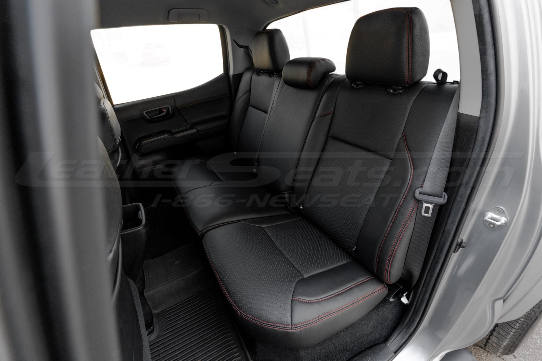 Black rear leather seats for 2016-2023 Toyota Tacoma Double-Cab