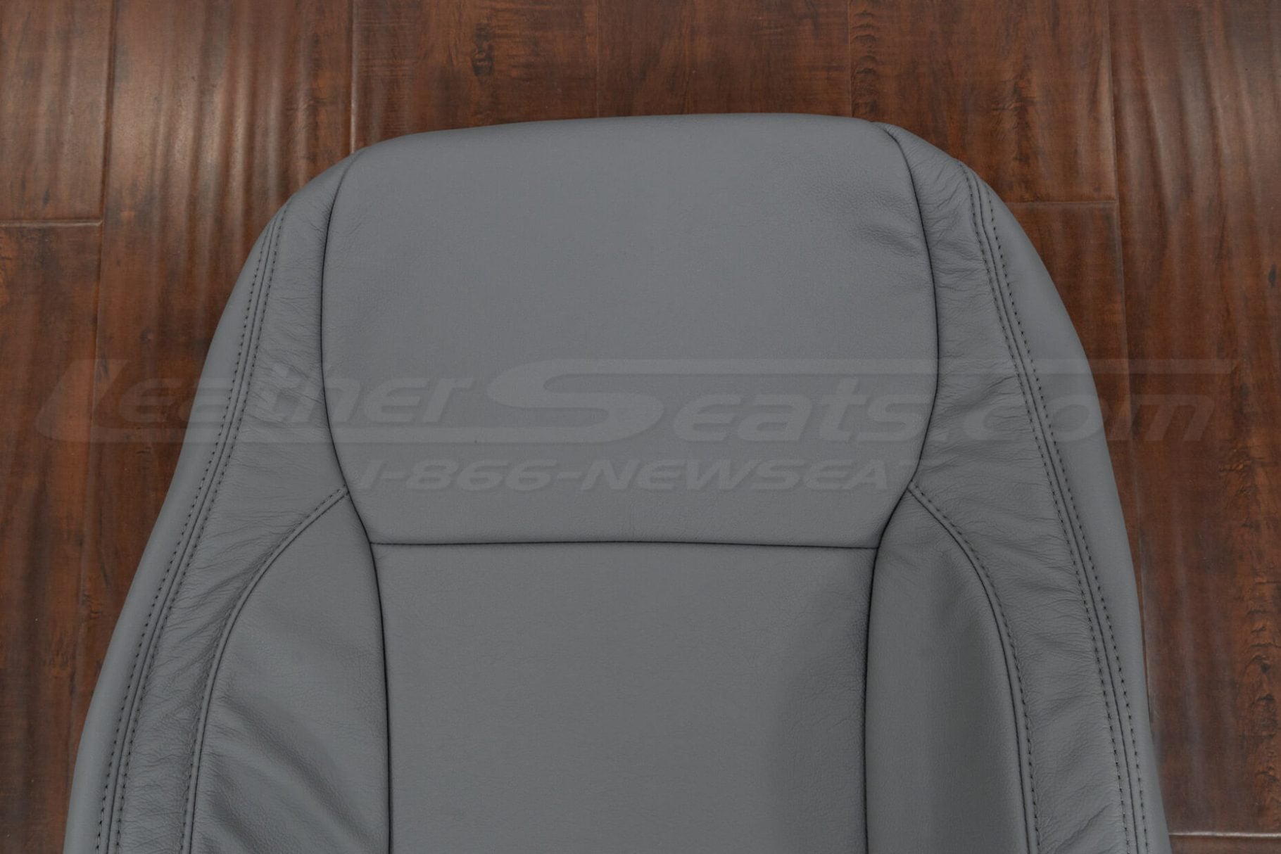 Upper section of backrest upholstery for f-150