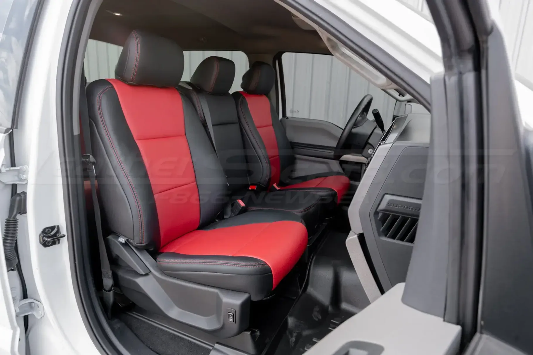 Ford Superduty leather seats with center jump seat
