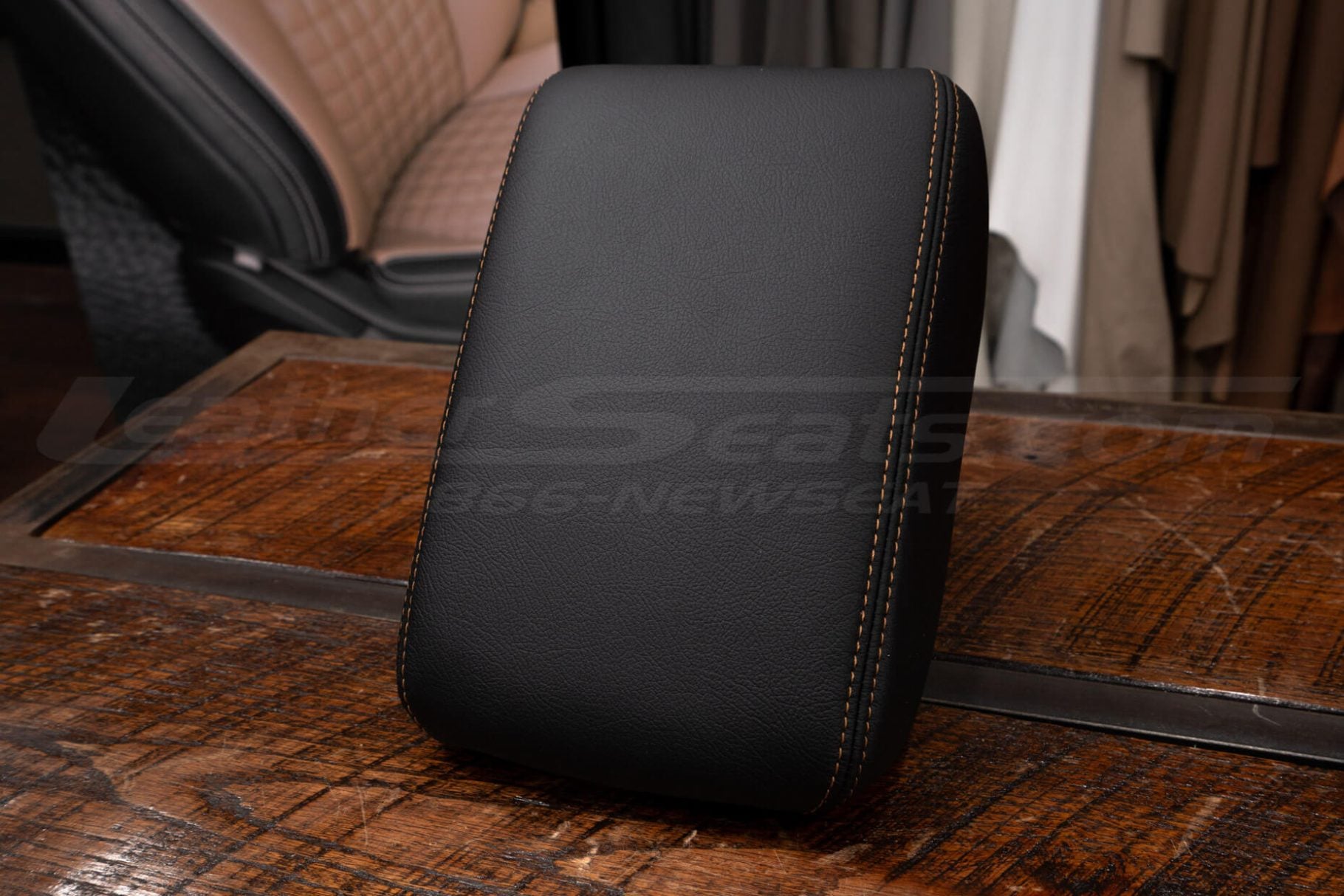 Black leather console lid cover for Jeep Wrangler JL