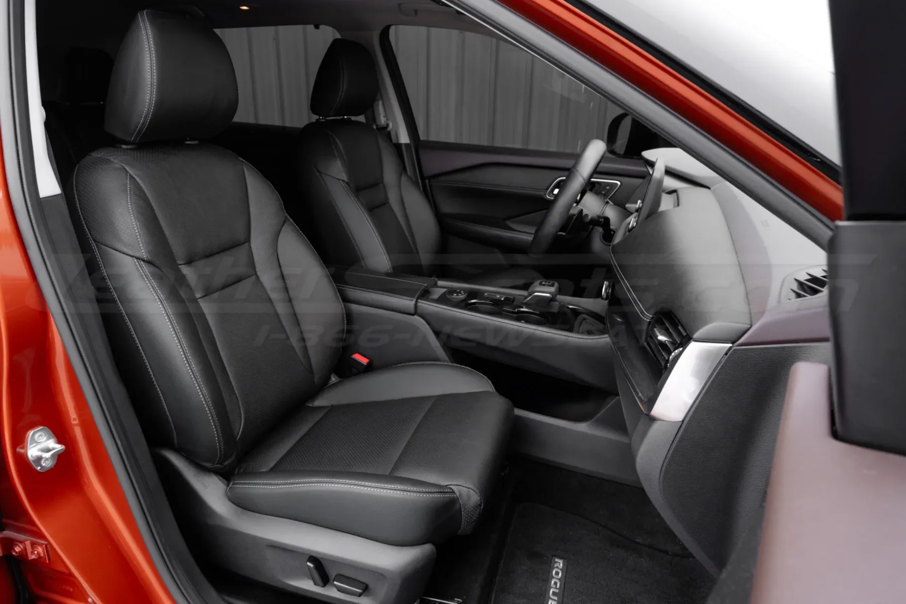 Custom Nissan Rgue leather seats iinstalled
