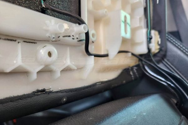 Console_Wiring GM Drop-in eireless charger cable management