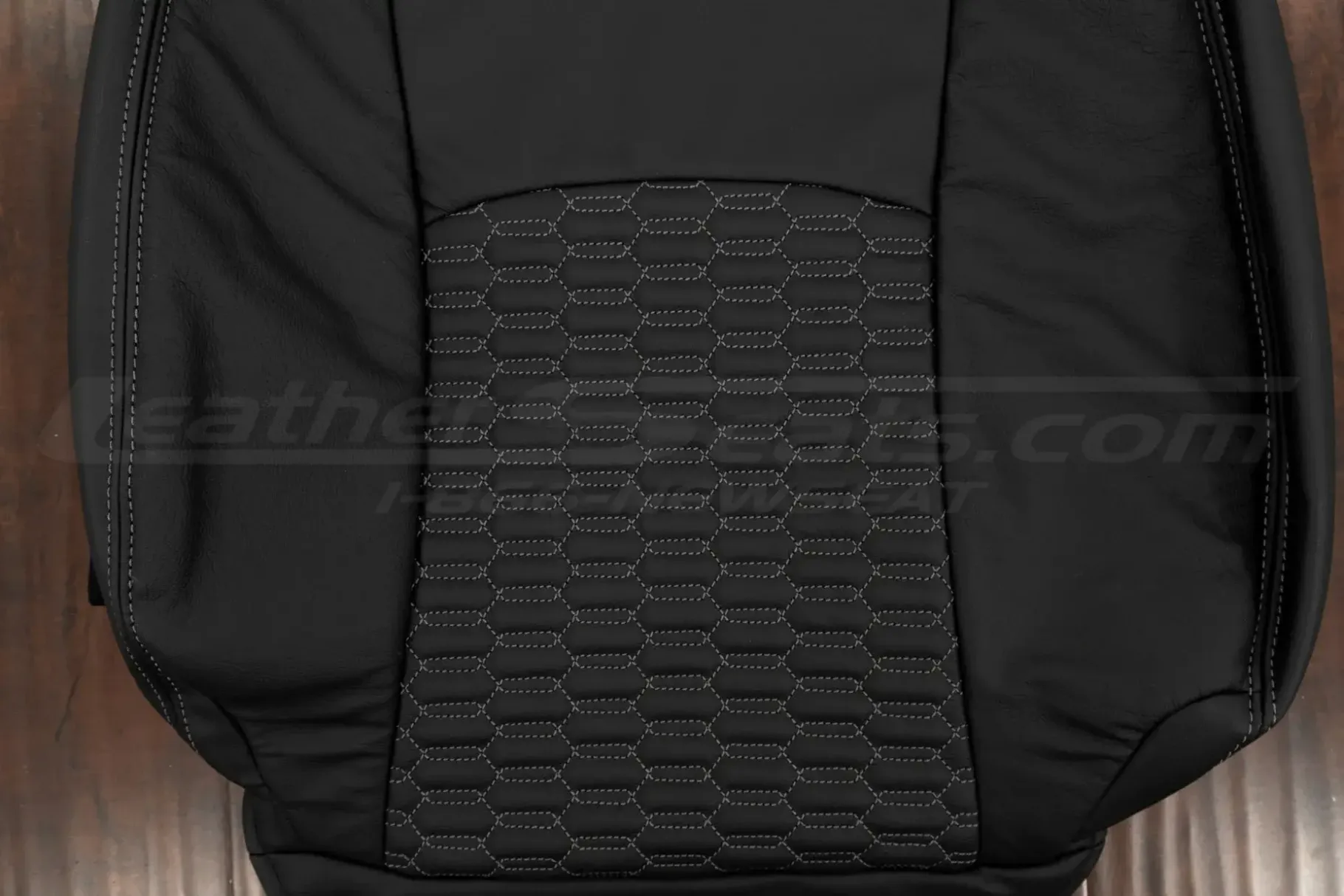 Interlaced Hex quilted insert close-up