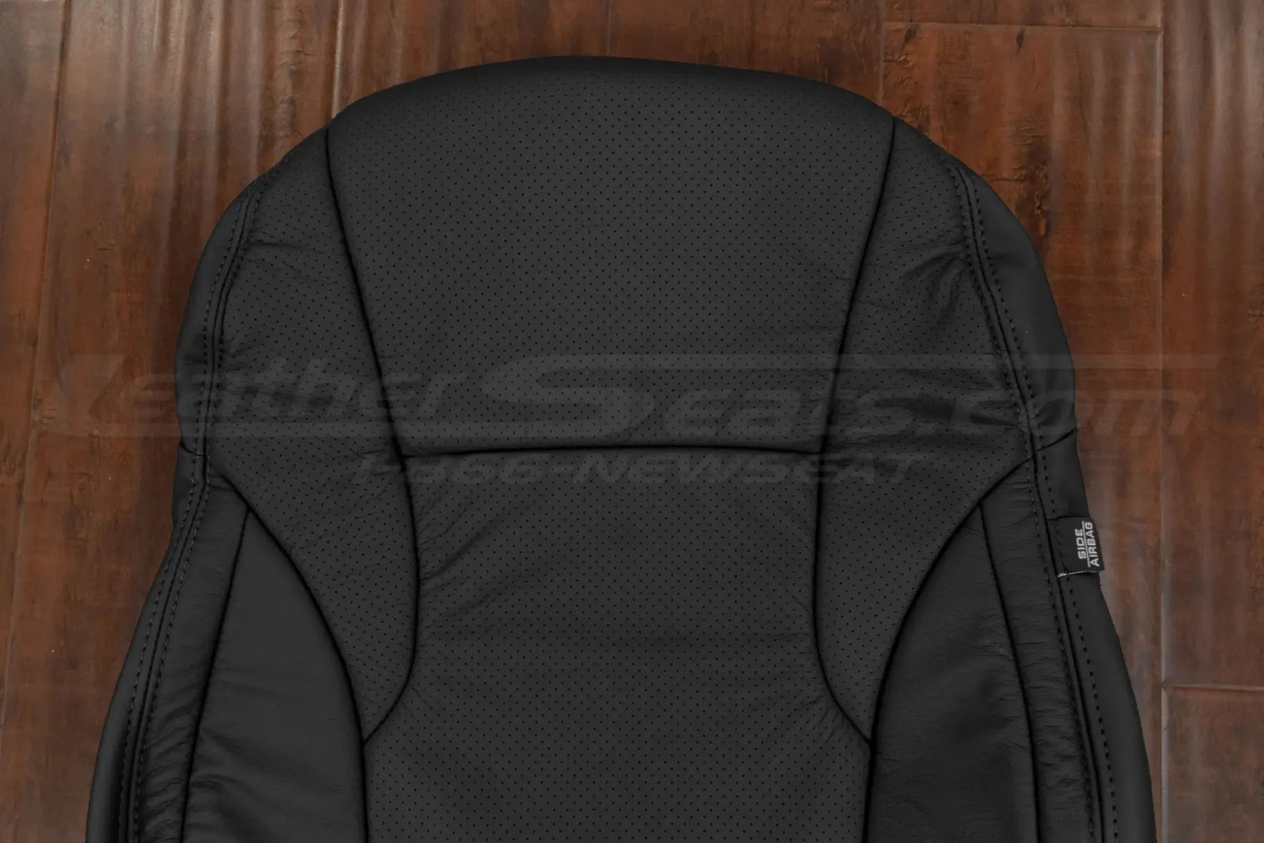 Uper section of sonata leather backrest with perforation