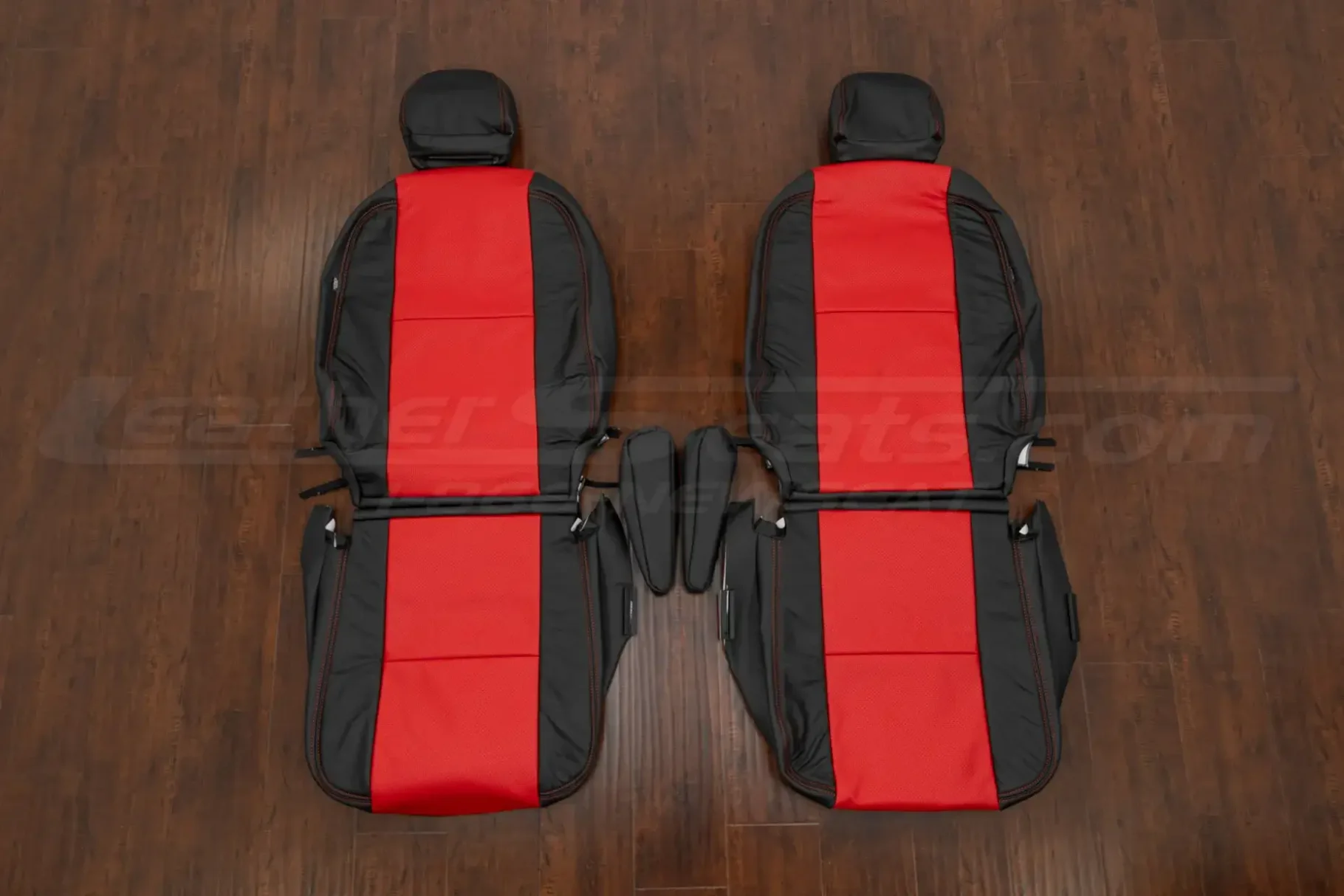 2011-2014 Toyota FJ Cruiser Black/Bright Red replacement leather seat covers - front seat upholstery