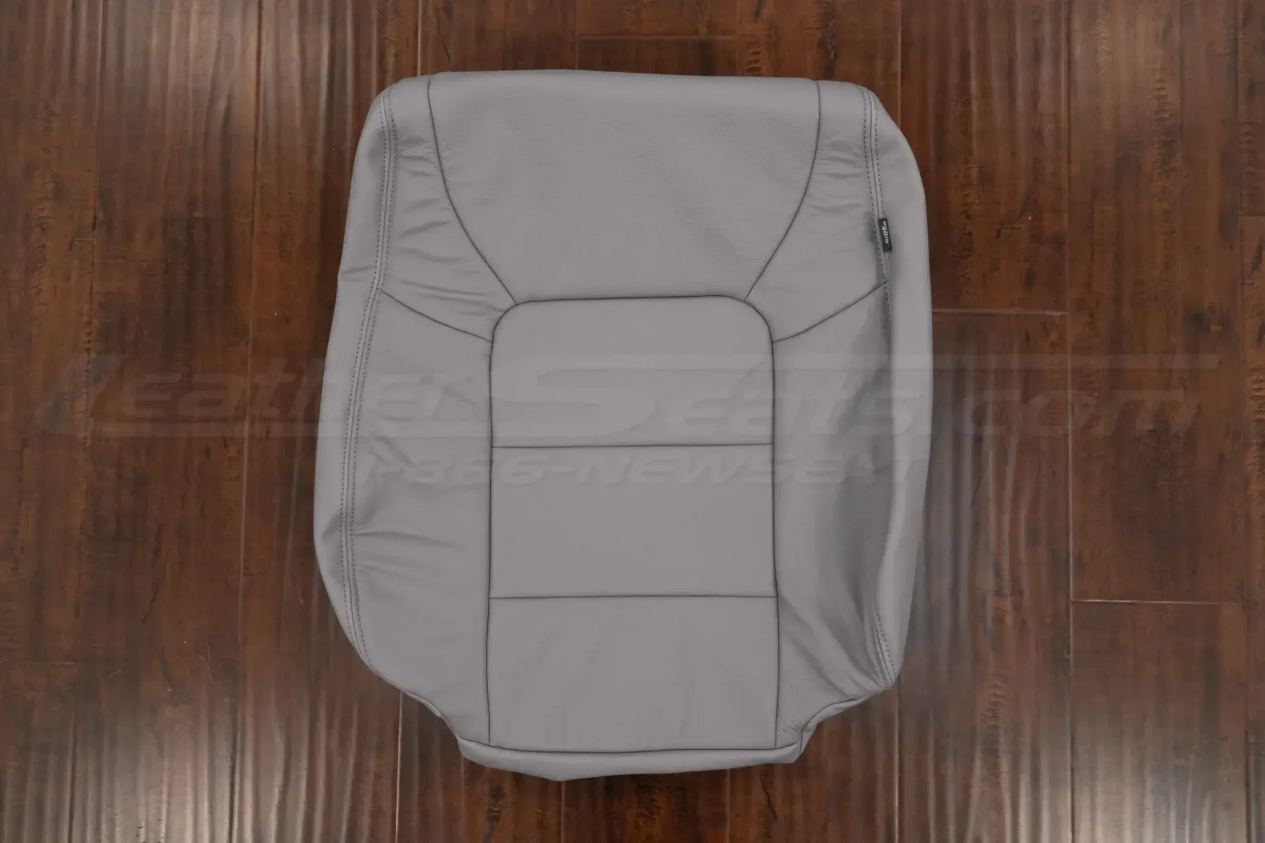 Honda Pilot leather backrest upholstery in Grey