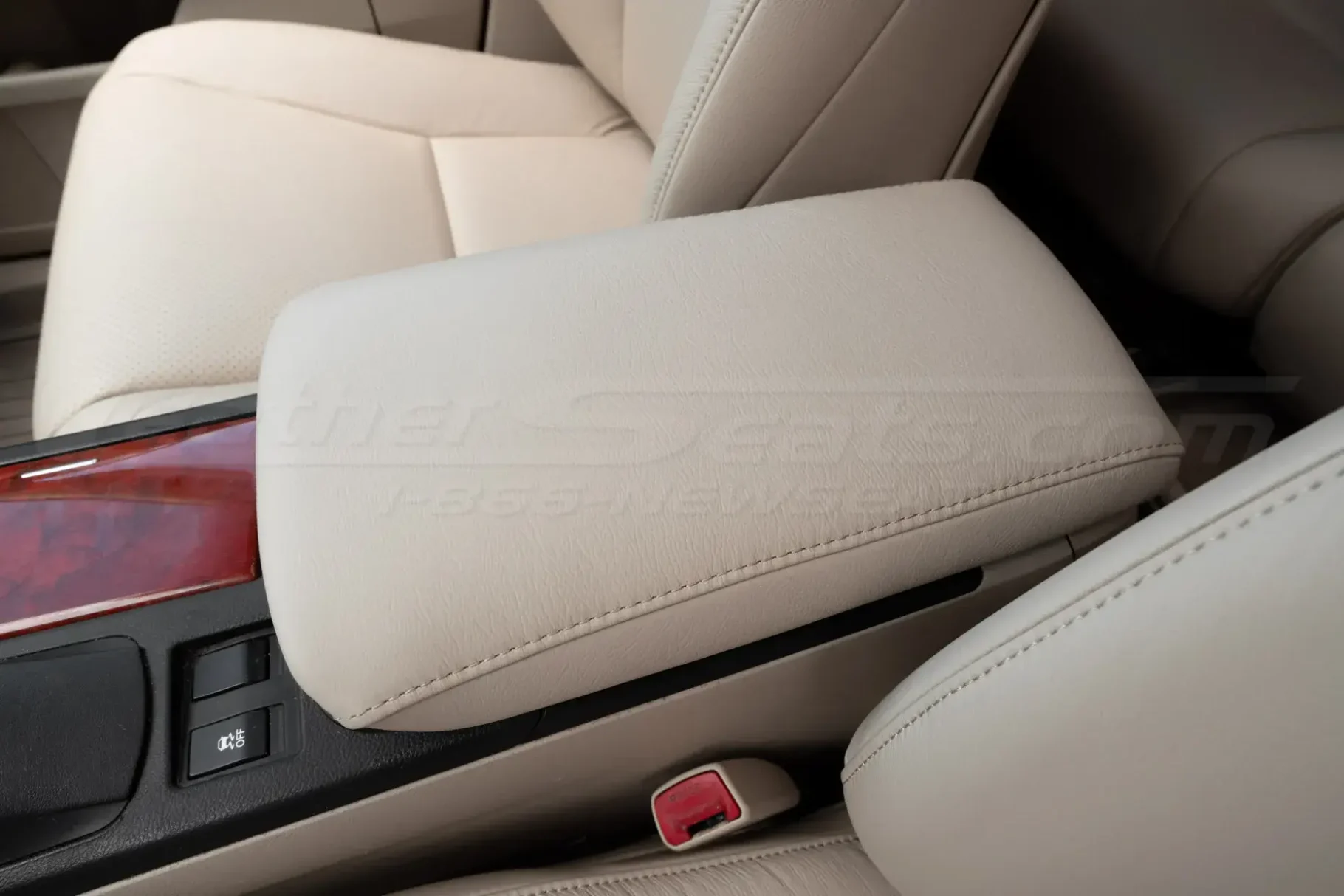 Custom front cetner armrest for lexus rx350 & 450h