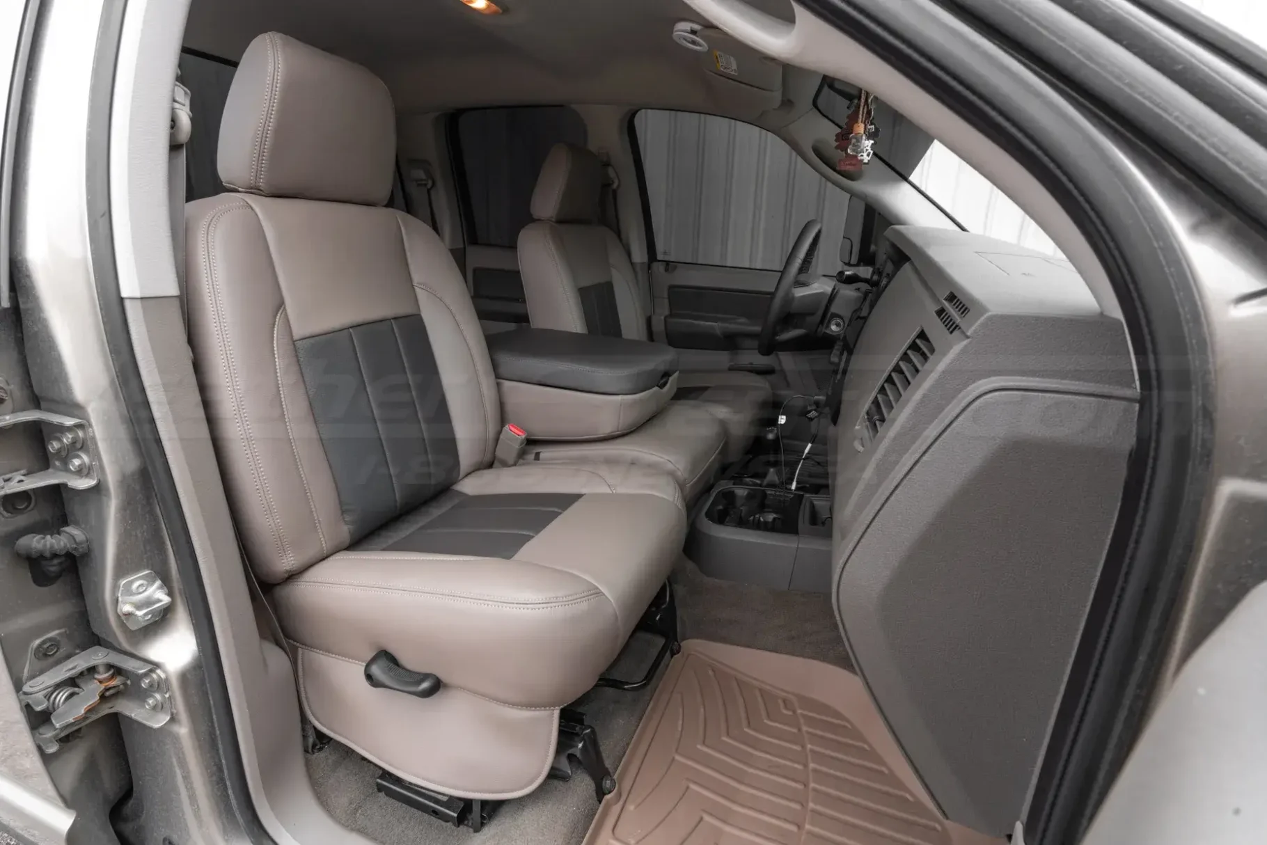 Two-Tone Dodge Ram custom leather seat interior kit - Bristol/Dark Brown - Front seat, passenger side