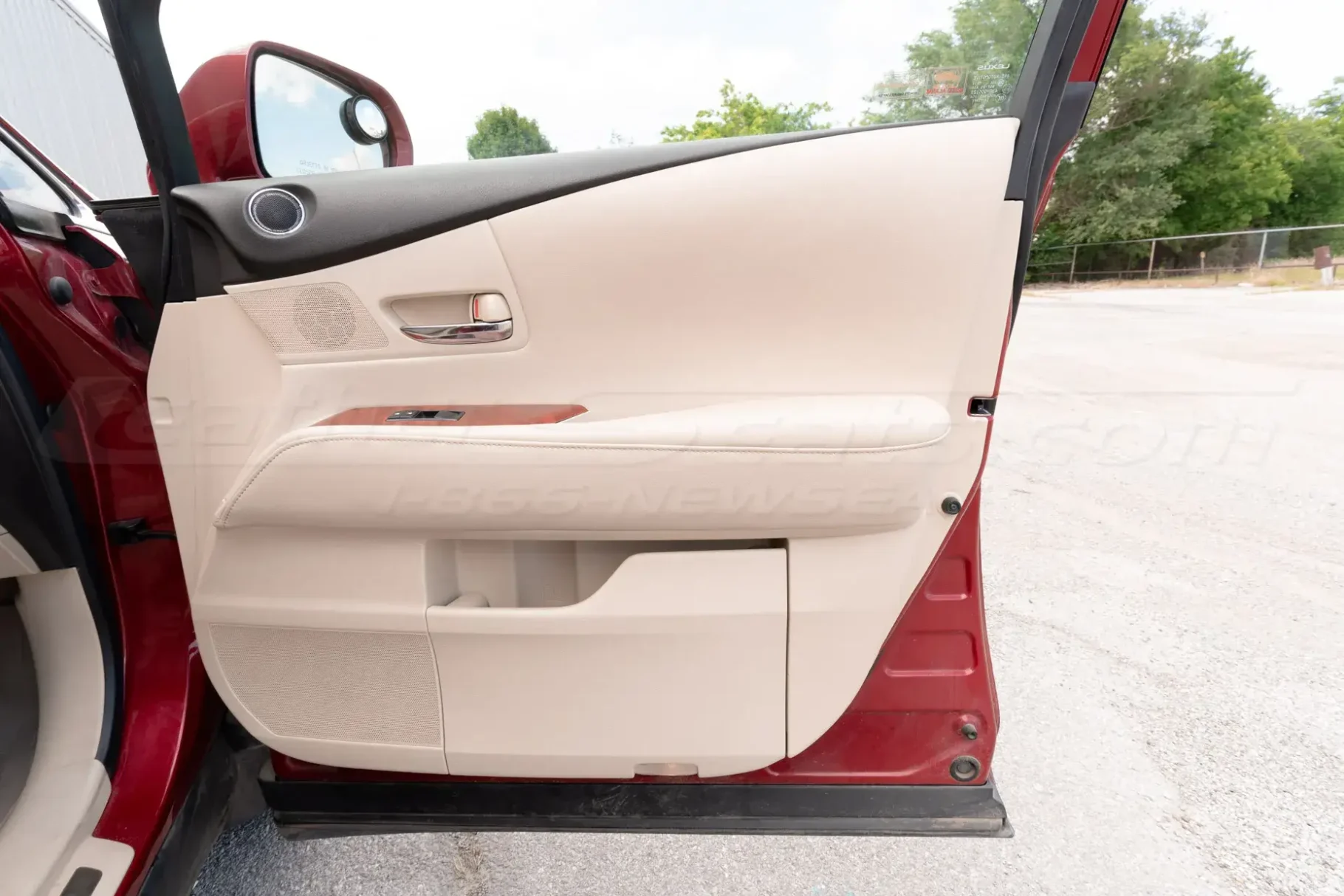 Lexus RX350 & 450h leather door armrest covers installed
