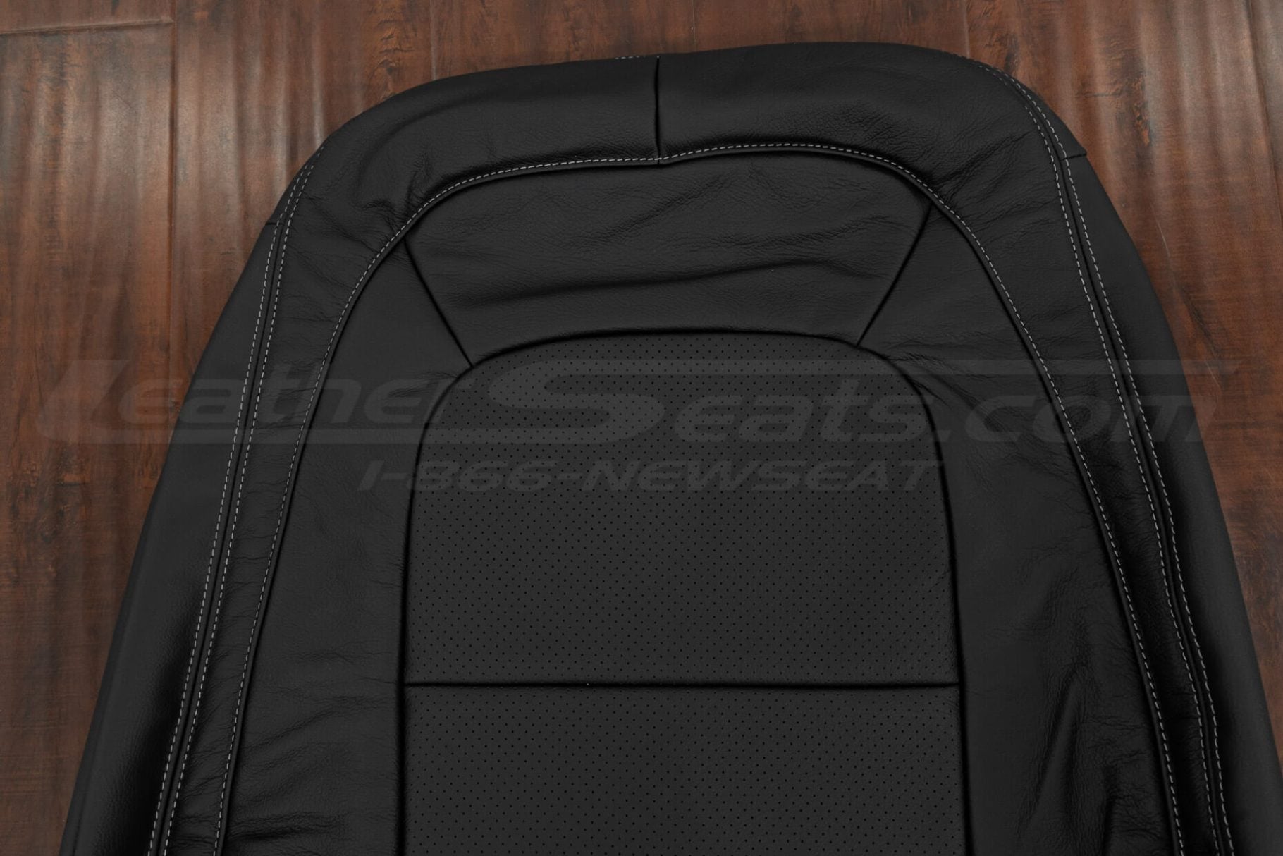 Upper section of backrest upholstery for ford escape