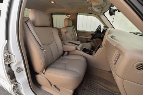2003-2007 GMC Sierra installed Sandstone aftermarket leather seats