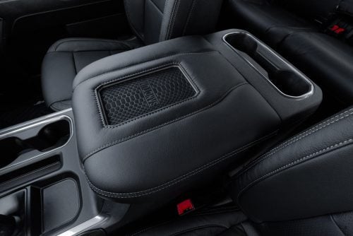 Wireless Charging leather center console lid for 2021-2026 Chevrolet Tahoe
