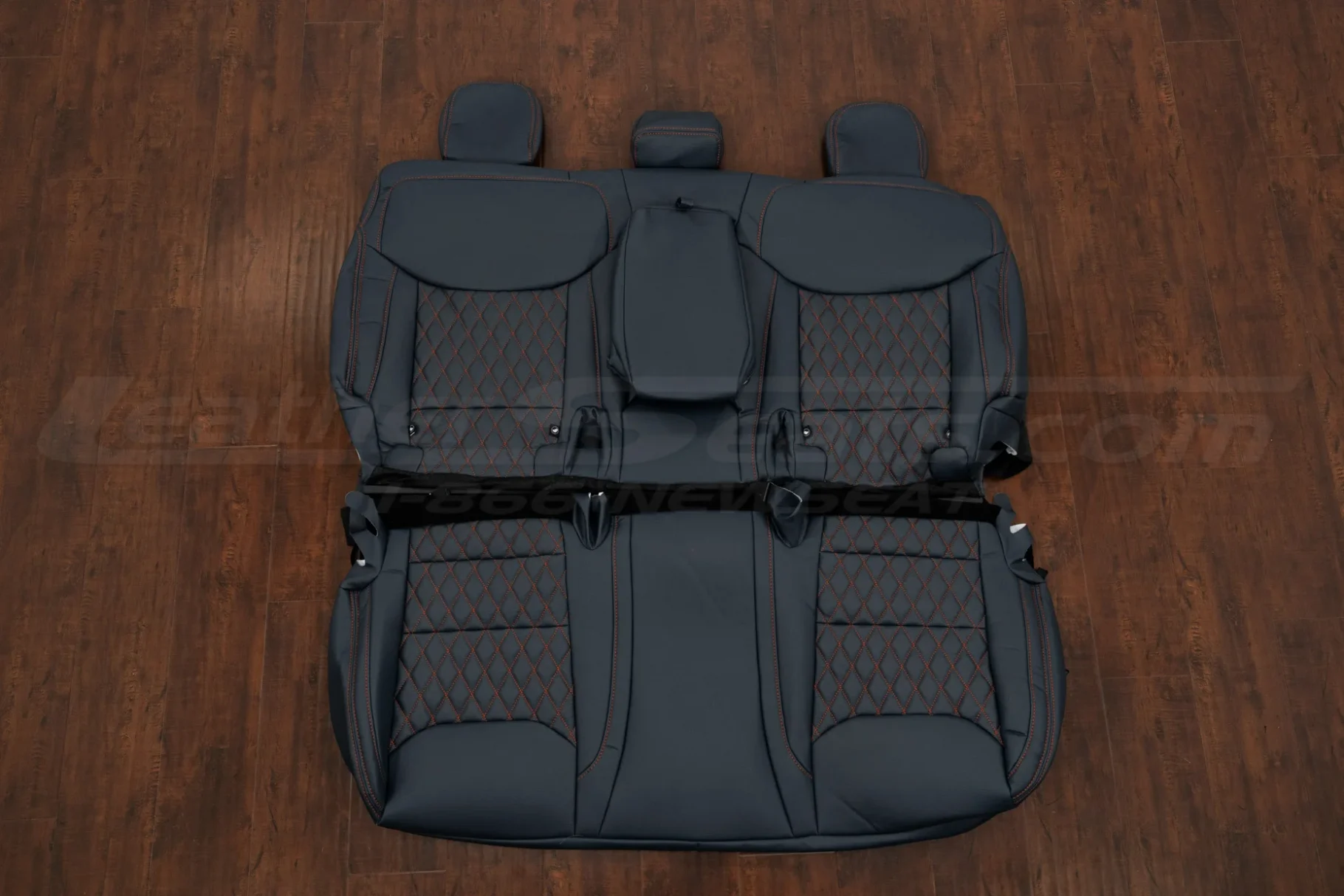 Fod Maverick Blue leather seats with Single Diamond quilting - Rear seat upholstery